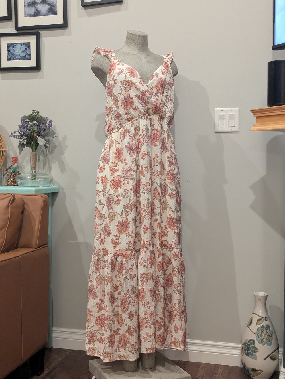 New Torrid Maxi Ruffle-Sleeve Dress Tan & Ivory Paisley Ethereal Sz 3x or 4x
